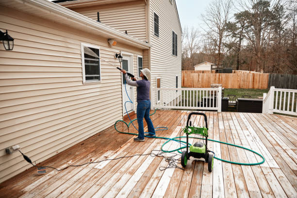 Best Deck Cleaning Services  in Mechanicstown, NY
