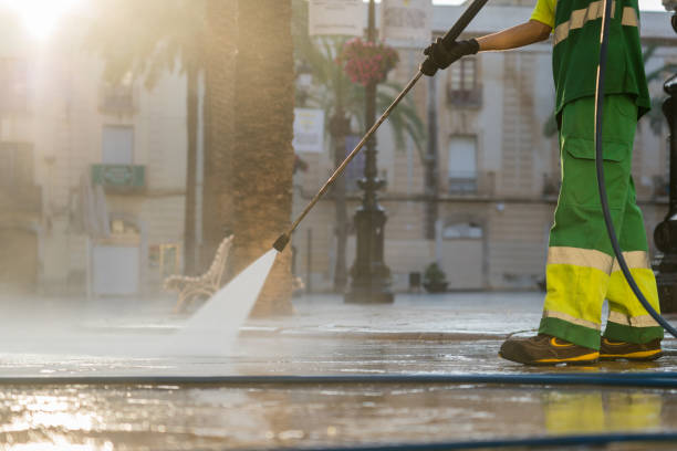 Best Pressure Washing Near Me  in Mechanicstown, NY